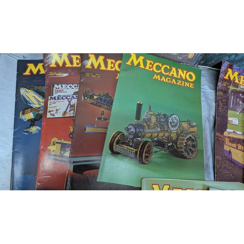 1719 - Meccano Magazines - One Dated March 1938, The Others From 60s, 70s, And 80s