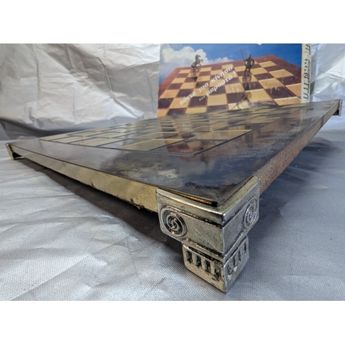 1762 - Handmade Chess Board And Vintage 'How To Play Chess Book'