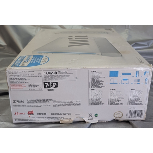 1828 - Boxed WII In White