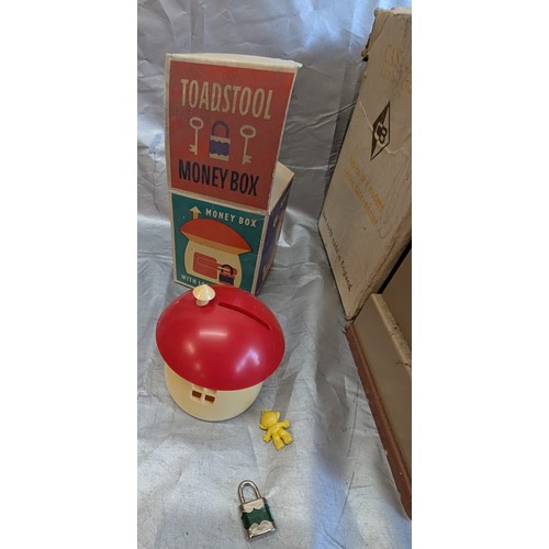 1893 - Vintage Casdon Super Cash And Toadstool Money Box And 2x Tin Clockwork Toys