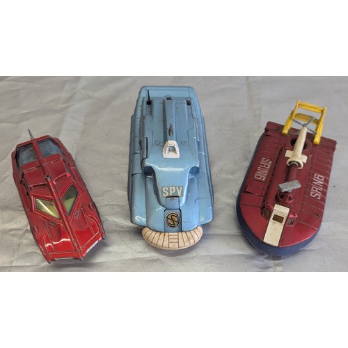 1111 - Dinky SRN6 Hovercraft, Spectrum Pursuit Vehicle And Spectrum Patrol Car