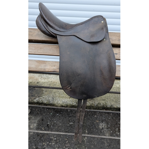 34 - A Turf And Travel English Leather Saddle