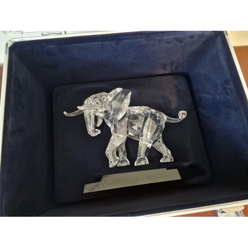 73 - Swarovski Silver Crystal 'Elephant', Numbered and Limited Edition 08462 / 10000, (2006), (# 854407 /... 