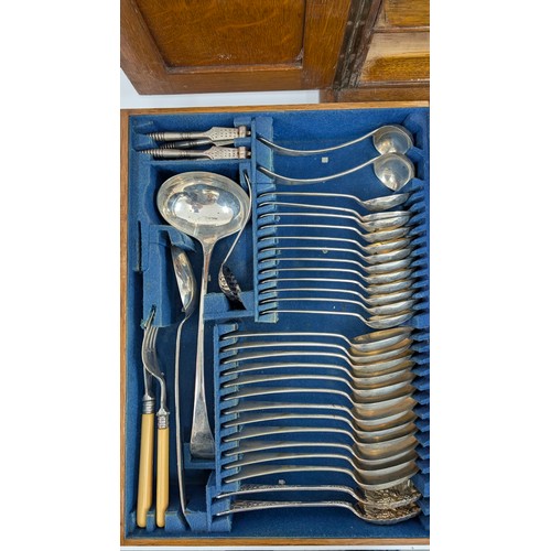 37 - An Oak and Brass Cased 4 Drawer Canteen of Cutlery 54 x 34 x 42cm