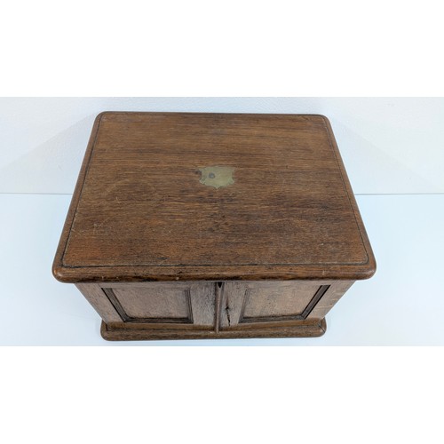 37 - An Oak and Brass Cased 4 Drawer Canteen of Cutlery 54 x 34 x 42cm