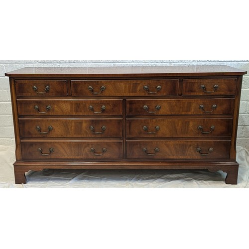 Lot 21        