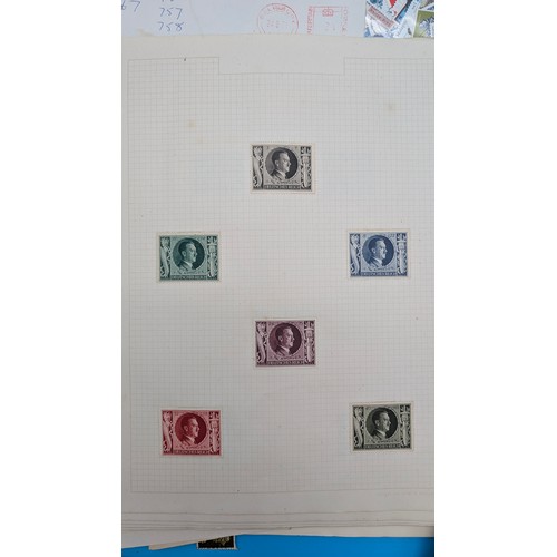 55 - Albums plus loose covers with box penny red covers (these in mixed condition) stock book with Europe... 