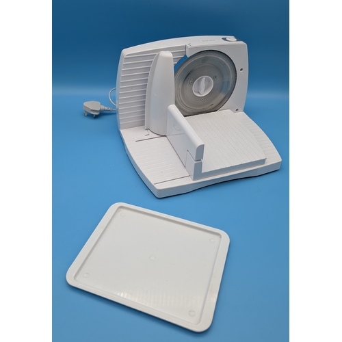 981 - A Cookworks Meat Slicer