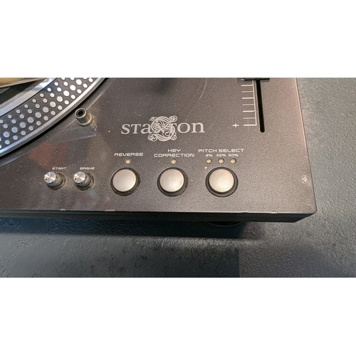 2045A - A Stanton STR8-150 (or STR8-150 Mk1) high-torque direct-drive DJ turntable. Designed for professiona... 