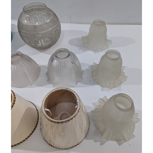 114 - Lot of Mixed Vintage & Modern Glass and Fabric Lamp Shades with Pendant Fittings – A mixed group com... 