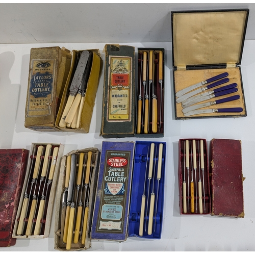 138 - Large Collection of Vintage Cutlery & Kitchen Implements.
An assorted lot including numerous boxed a... 