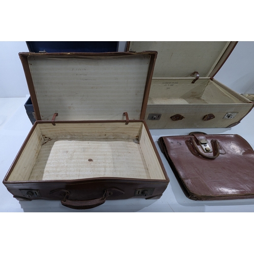 145 - Vintage Luggage and Briefcases
Assorted group of vintage luggage including hard-sided suitcases, fab... 