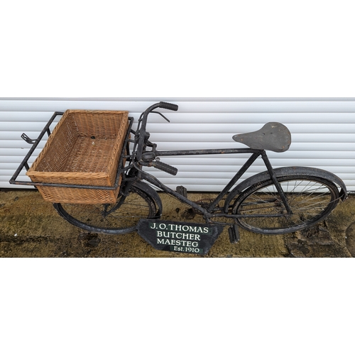 99 - Vintage Tradesman’s Butcher’s Delivery Bicycle with Basket

A vintage tradesman’s delivery bicycle, ... 
