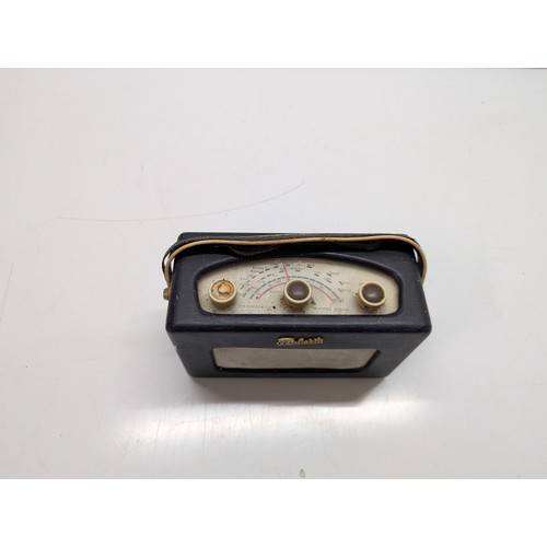 2492 - VINTAGE ROBERTS MODEL R200 TRANSISTOR RADIO
A Roberts Model R200 portable transistor radio, c.1960s,... 