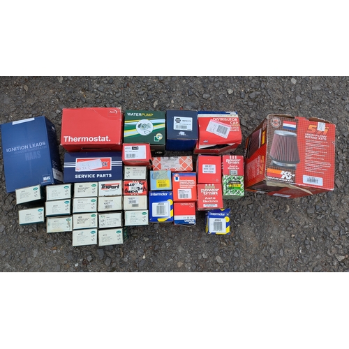 Quantity of Assorted Automotive Parts A quantity of boxed automotive ...