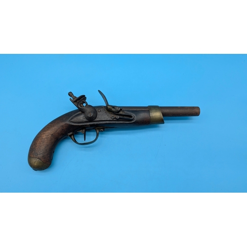 160 - A French Napoleonic First Empire military flintlock cavalry pistol, Model An XIII type, dated 1807, ... 