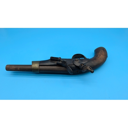 160 - A French Napoleonic First Empire military flintlock cavalry pistol, Model An XIII type, dated 1807, ... 