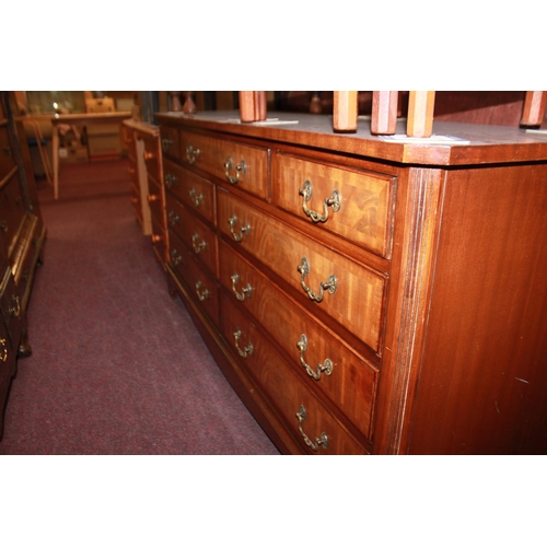 111 - 1 x 60s 9 drawer sideboard
