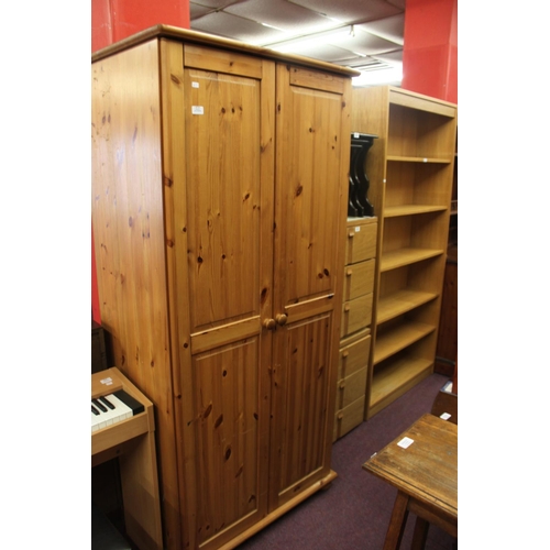 66 - 1 x pine double wardrobe