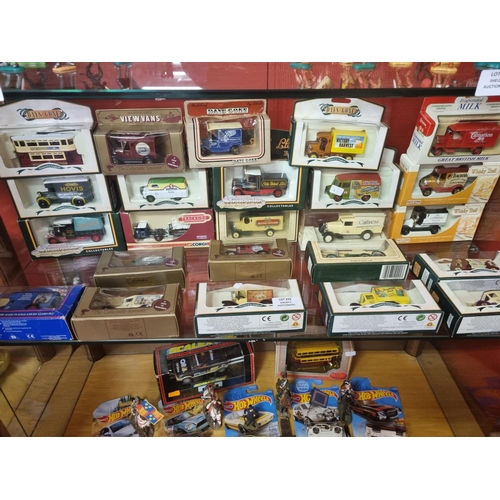 255 - 24 x various boxed die cast models