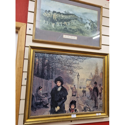 50 - 2 x framed prints the thin red line and Victorian street scene...