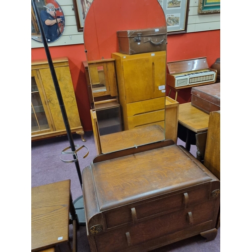 87 - 1 x 1930s dressing table
