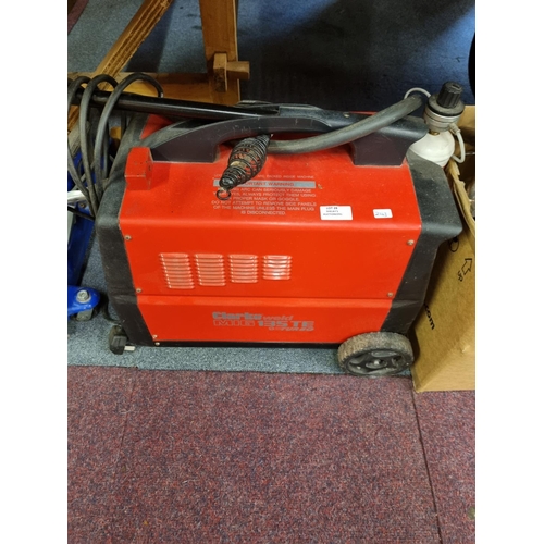 28 - 1 x Clarke weld mig welder 135te turbo