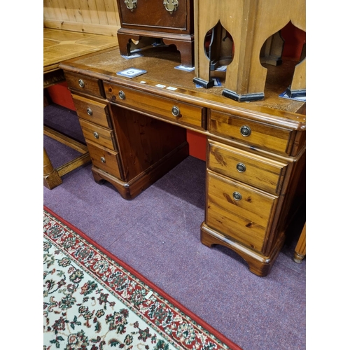 35 - 1 x ducal pine double pedestal desk leather topped