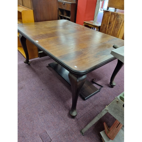 68 - 1 x Victorian mahogany wind out dining table with one leaf