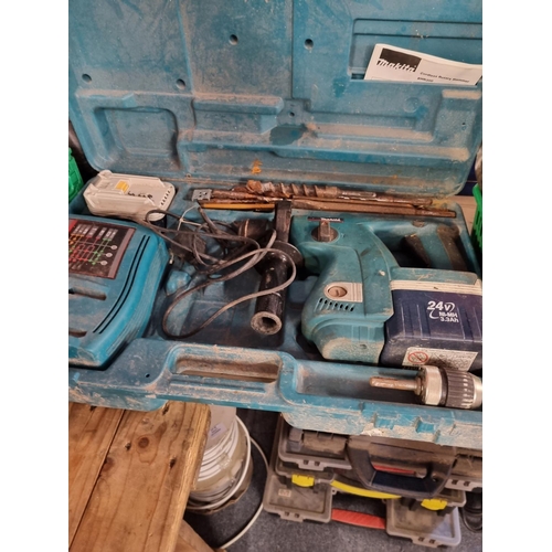 59 - 1 x makita sds hammer drill with charger and case