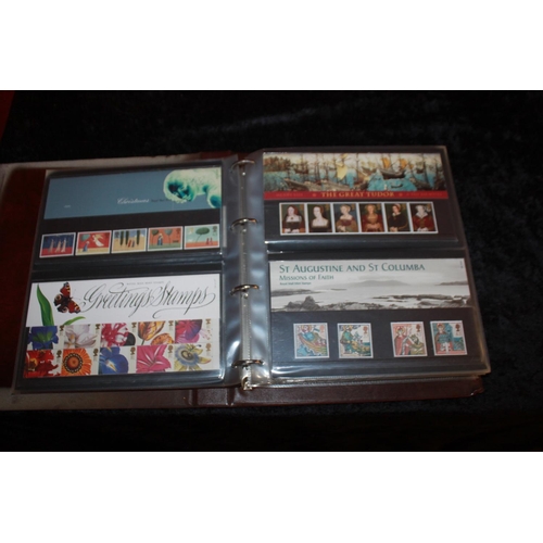 300 - 1 x stamp album containing Royal Mail mint stamps 1995