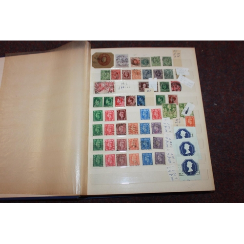 306 - 1 x stamp album containing British stamps from 1911 -1982