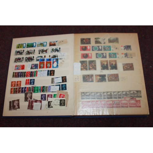 306 - 1 x stamp album containing British stamps from 1911 -1982