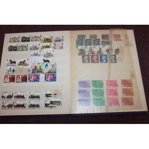 306 - 1 x stamp album containing British stamps from 1911 -1982