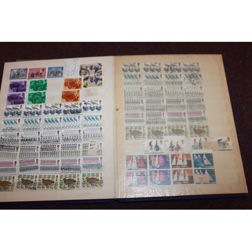 306 - 1 x stamp album containing British stamps from 1911 -1982