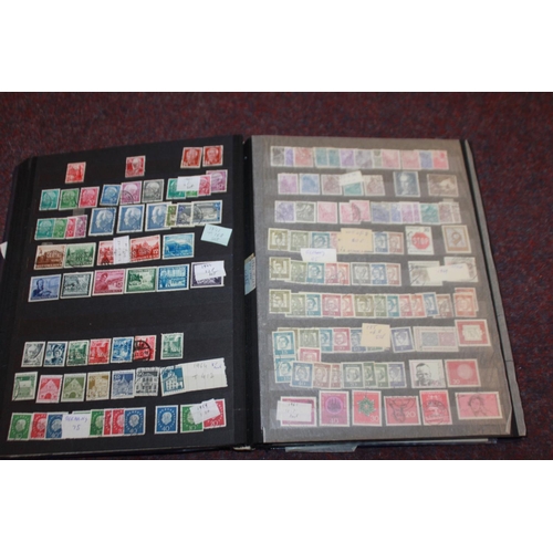 309 - 1 x stamp album containing Russia,Germany and various other country stamps from 1916 onwards