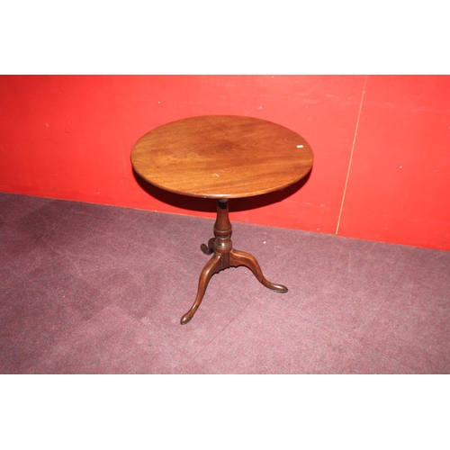 38 - 1 x Georgian mahogany tilt top wine stalk table