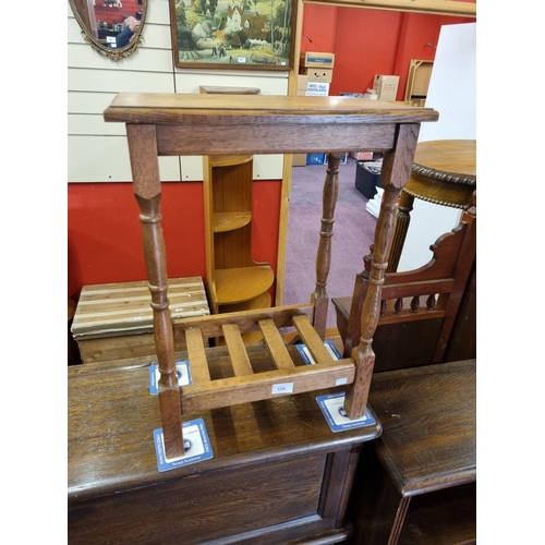 120 - One small heavy oak occasional table