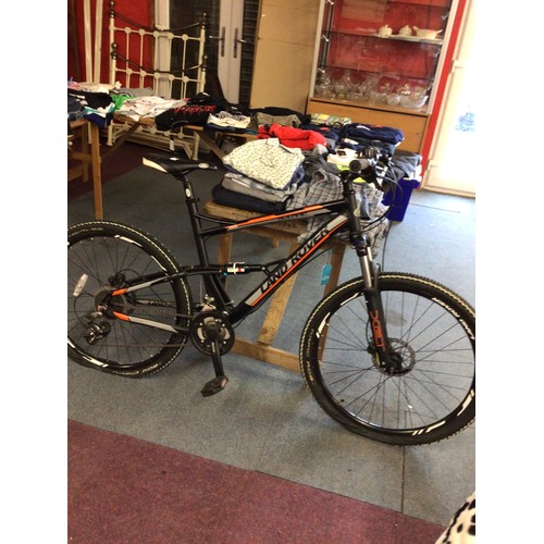 176 - 1 x landrover dynamic mountain bike