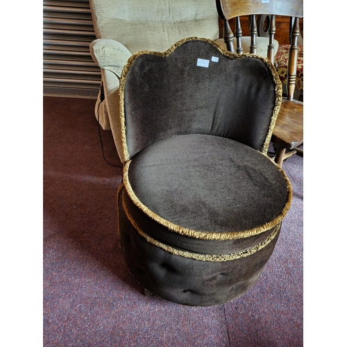 101 - 1 x 1960s tub chair