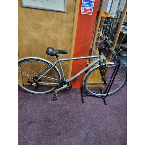 11 - 1 x gents ridgeback mountain bike