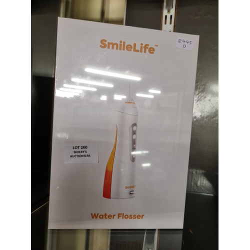 260 - 1x smilelife water flosser new in packaging