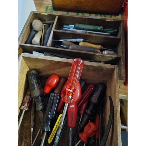 33 - Two wooden boxes containing screwdrivers, punching tools etc...