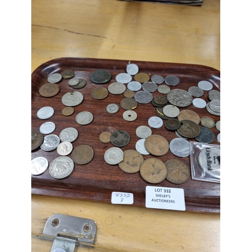 332 - 1 x tray containing British and worldwide coins...