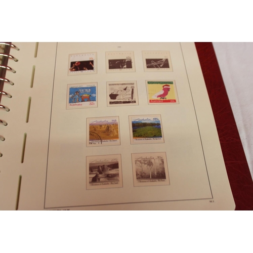 228 - 1 x leuchtturm lighthouse faro phare album Australia ref 98 containing 1966 -1996 stamps