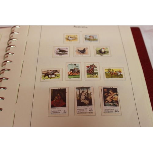 228 - 1 x leuchtturm lighthouse faro phare album Australia ref 98 containing 1966 -1996 stamps