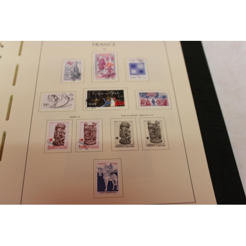 231 - 1 x leuchtturm lighthouse faro phare stamp album containing french stamps from 1971-1987 reference 1... 