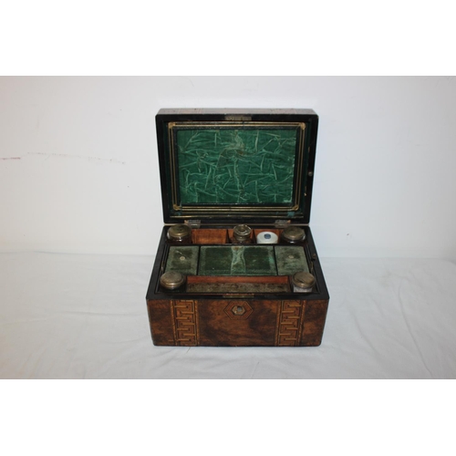 442 - 1x walnut inlaid with mother of Pearl travelling box (needs restoration on lid) (7x12 inch)