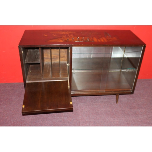 6 - 1 x 1960s record cabinet with oriental design