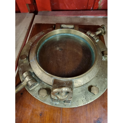 432 - 1x brass ships porthole window (complete - mounted on board)